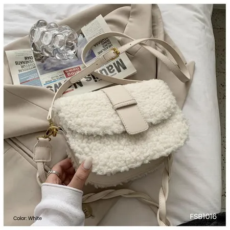 Rosewood Women’s Shoulder Bag